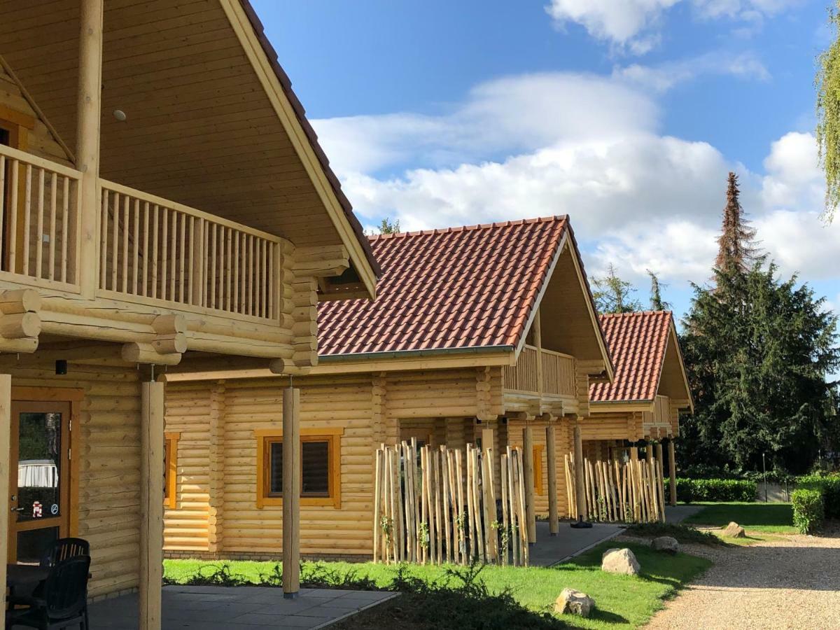 Boomstamhuis High Chaparral Oirsbeek Экстерьер фото